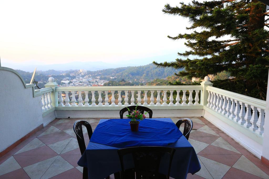 Alcam Holiday Home Kandy Zewnętrze zdjęcie